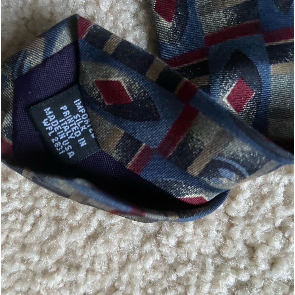TIE - Picture 4 of 4